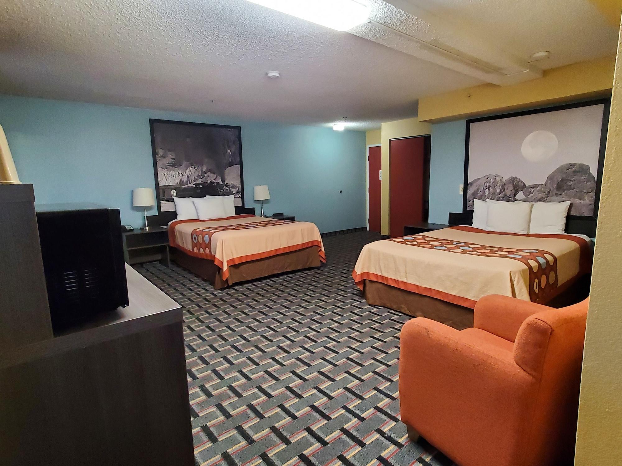 Super 8 by Wyndham Henderson North East Denver Eksteriør billede