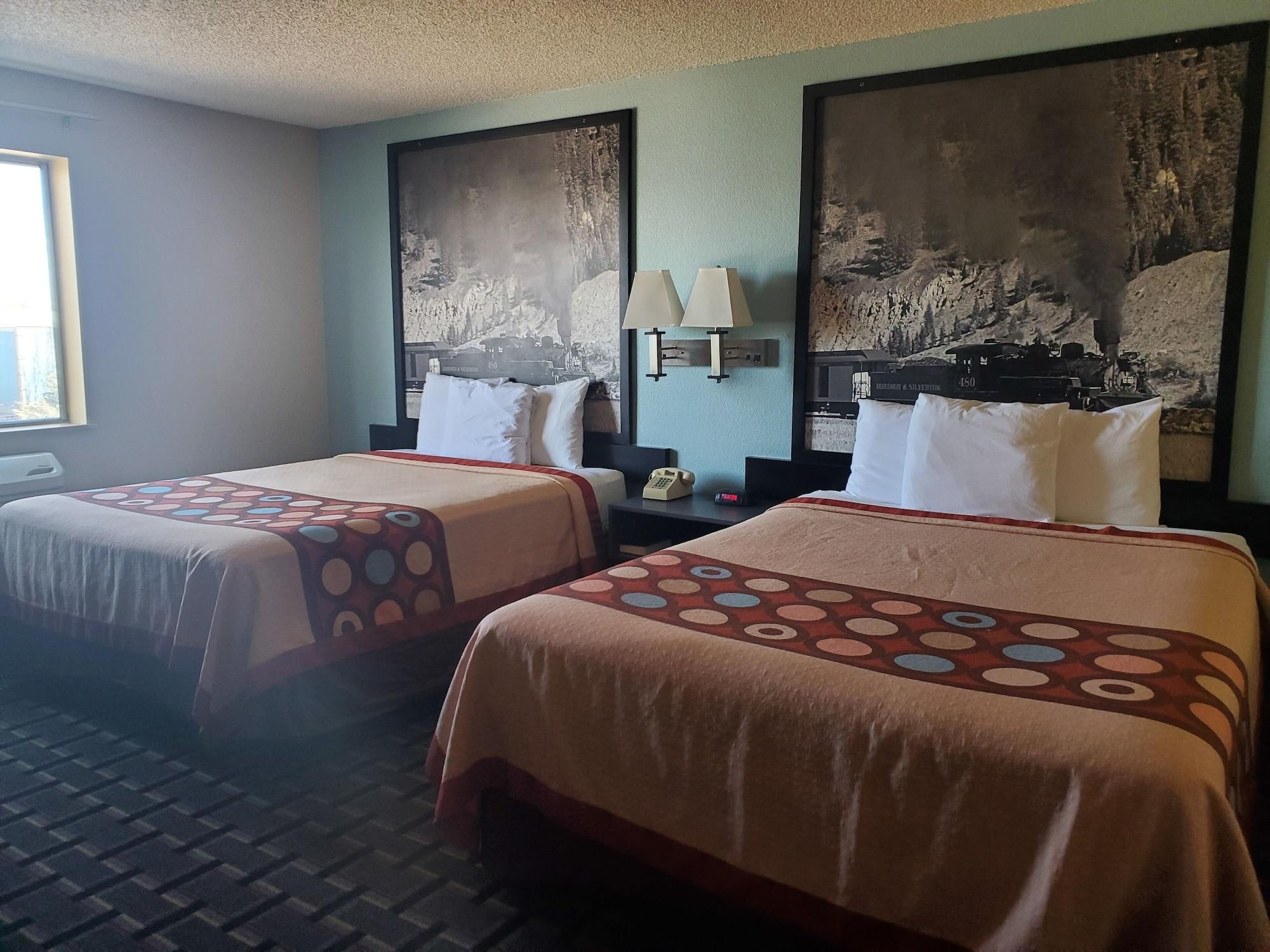 Super 8 by Wyndham Henderson North East Denver Eksteriør billede