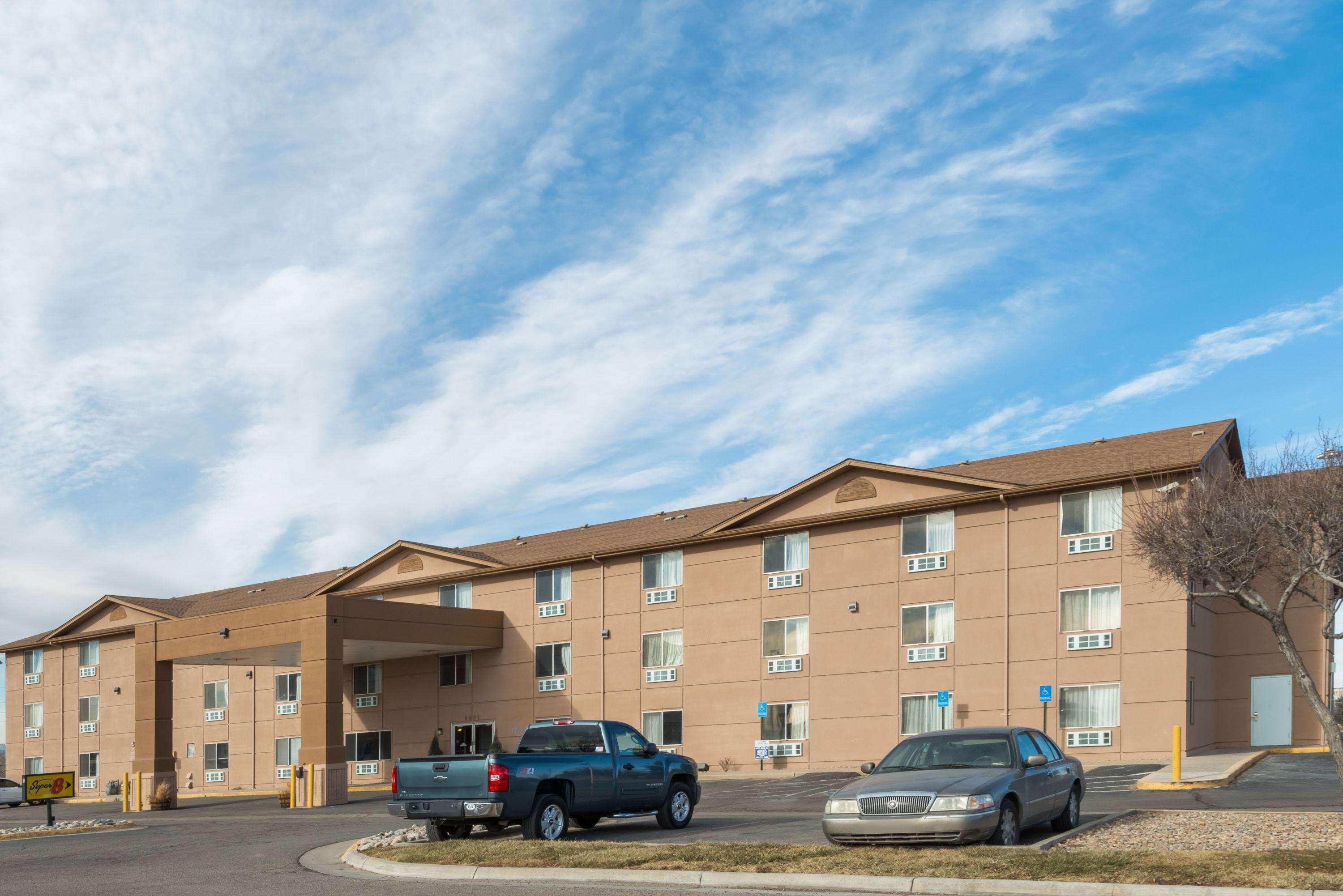 Super 8 by Wyndham Henderson North East Denver Eksteriør billede