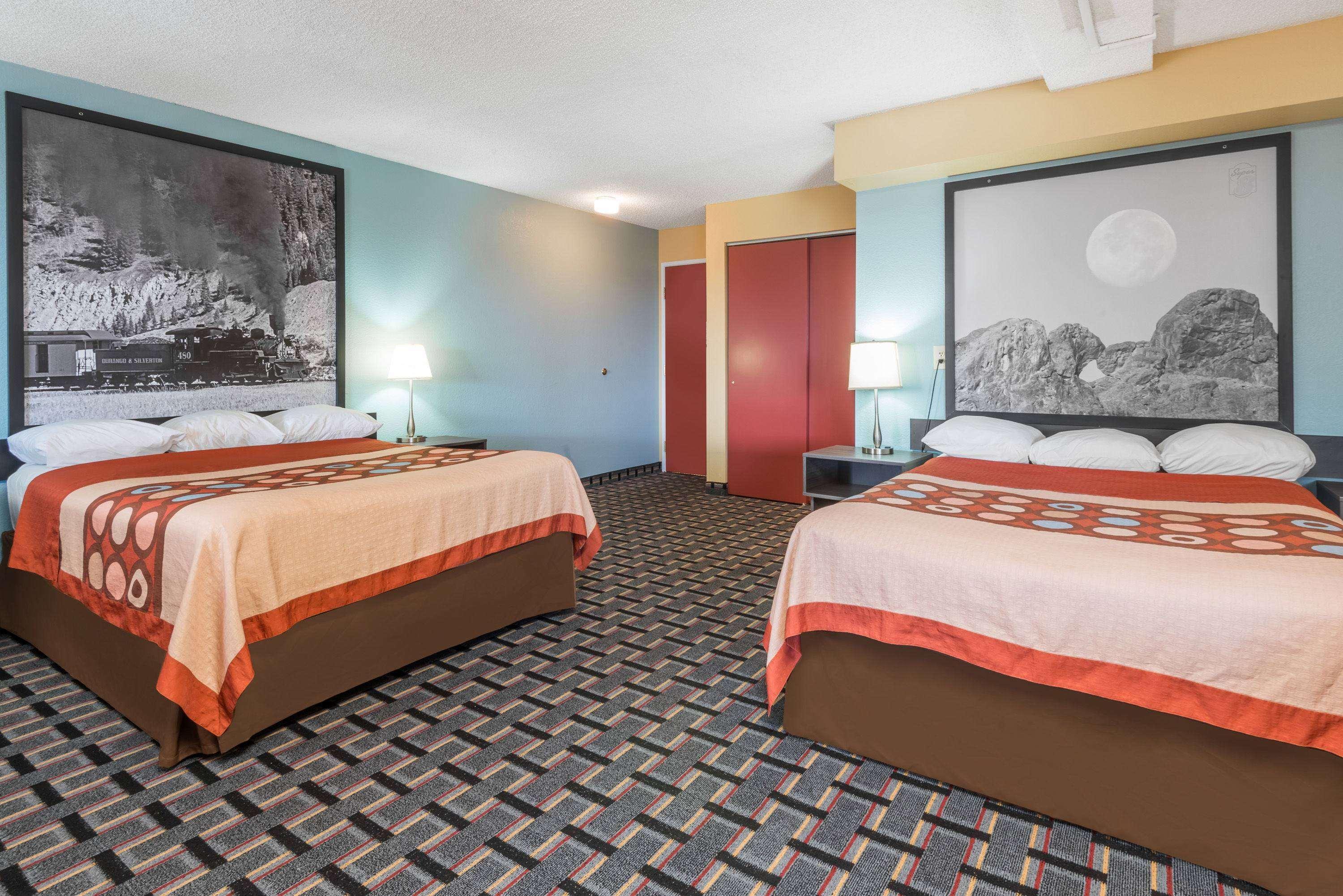 Super 8 by Wyndham Henderson North East Denver Eksteriør billede